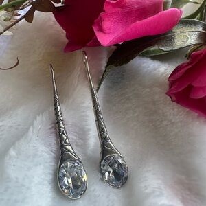 Silpada sterling  Silver 925 W2382 zirconia “falling star” earrings